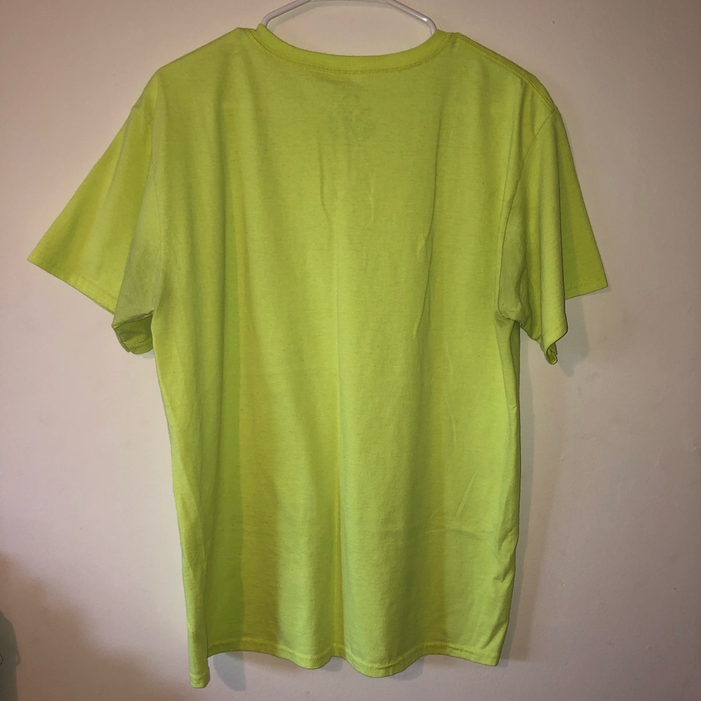 Shirt - Picture 2 of 3